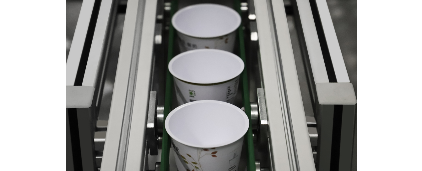 模内贴标乳品杯智能生产系统-LC-1杯